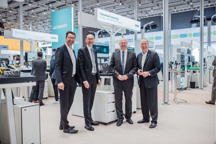 Festo und Phoenix Contact schließen strategische Technologiepartnerschaft